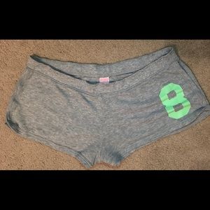 LOVE PINK (Victoria’s secret) SHORTS